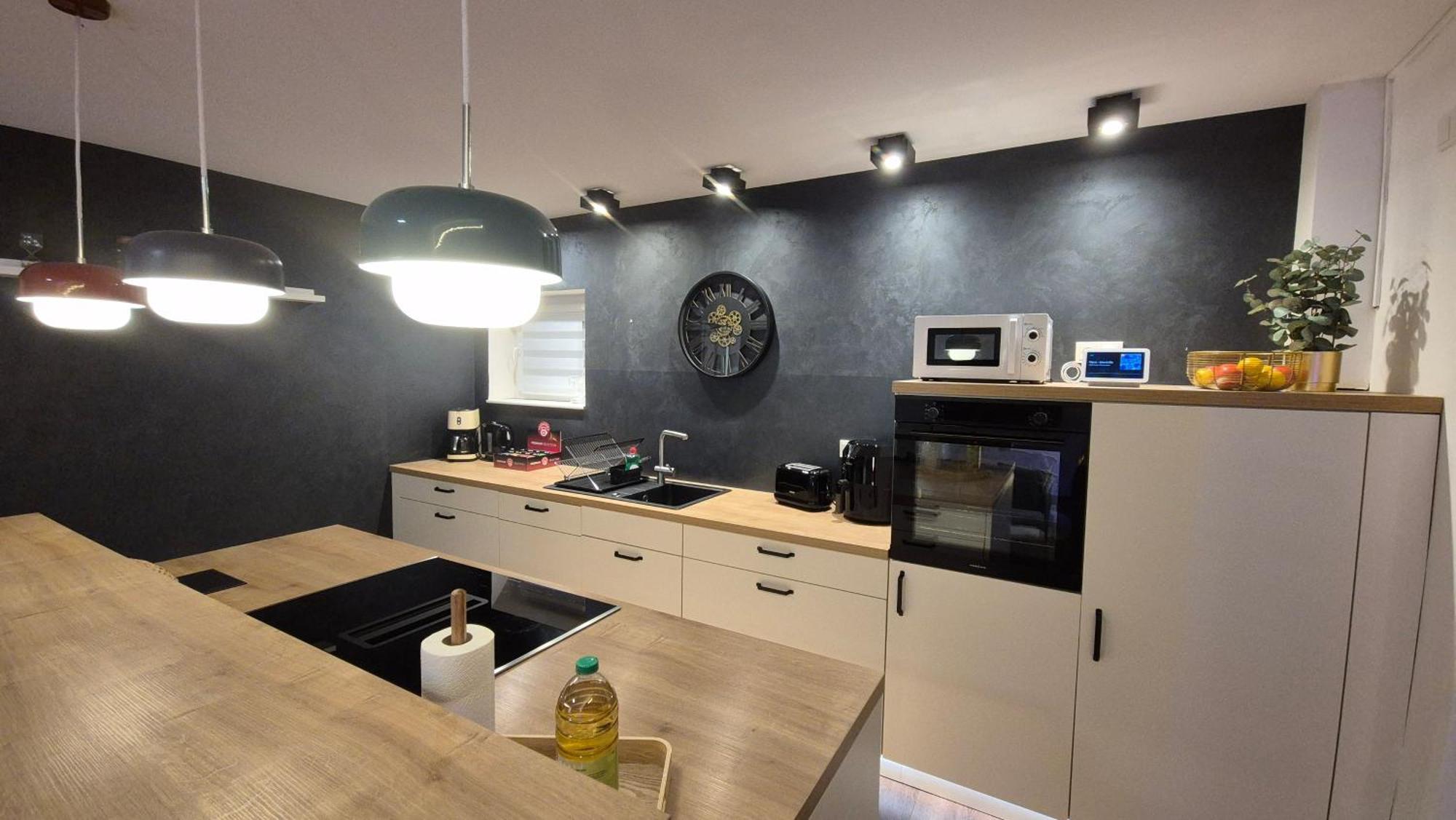 Serenity Vista Retreat Bnb Bescheid 외부 사진