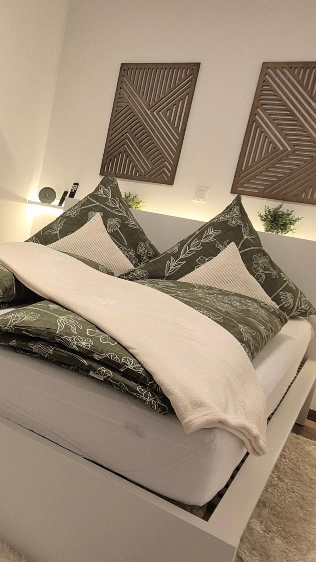 Serenity Vista Retreat Bnb Bescheid 외부 사진